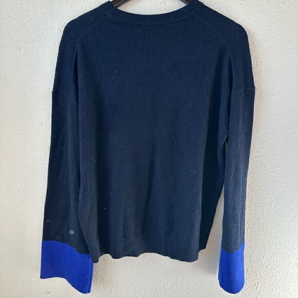 EUC Theory Women’s Sweater - Picture 3 of 5